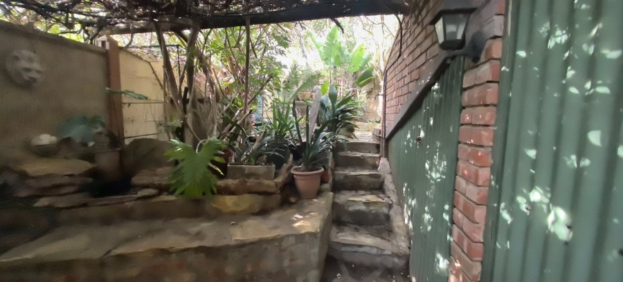 4 Bedroom Property for Sale in Noorsekloof Eastern Cape